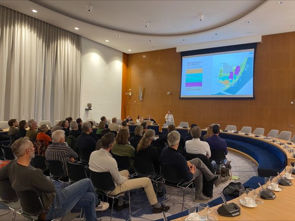 Informatiebijeenkomst Tramkade in de Nieuwe Raadszaal